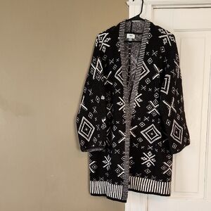 Like New Old Navy Monochrome Knit Cardigan